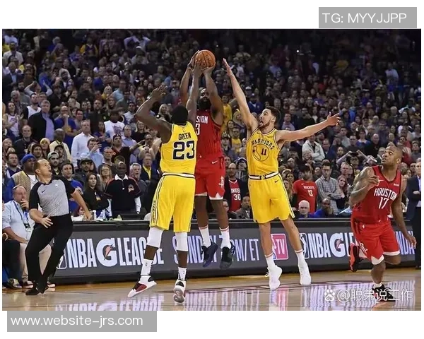 勇士队与名人堂传奇的巅峰对决展现篮球魅力与历史传承