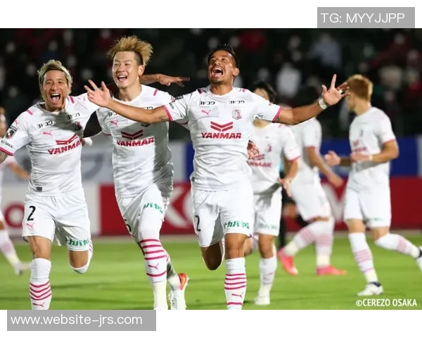 札幌对阵大阪樱花精彩赛事直播全程回顾与分析